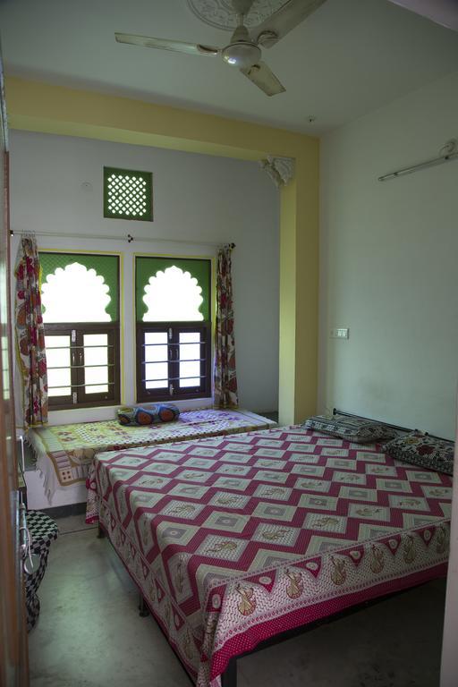 Udai Haveli Guest House Udaipur Quarto foto